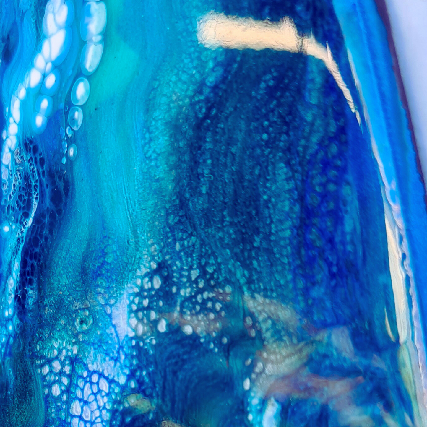 Paua Pikorua Infinity Twist resin artwork